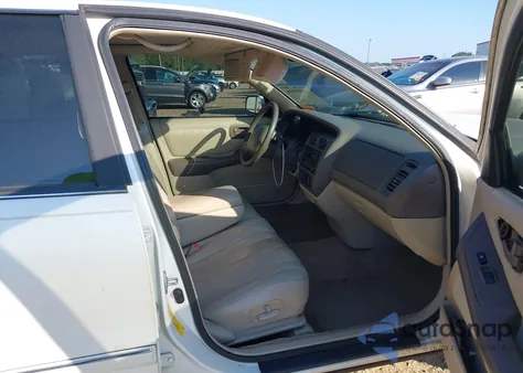 1999 Toyota Avalon Xl z USA, uszkodzony, nr VIN 4T1BF18B9XU310200